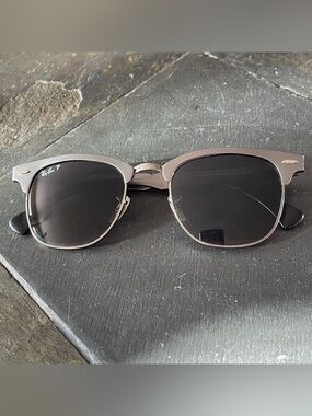 Ray-Ban RB3507 Clubmaster Aluminum Sunglasses Brushed Graphite Polarized P3 Lens